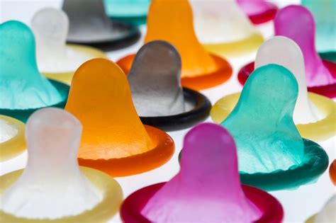 Blowjob ohne Kondom gegen Aufpreis Bordell Sontra